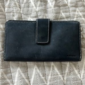 Fossil wallet